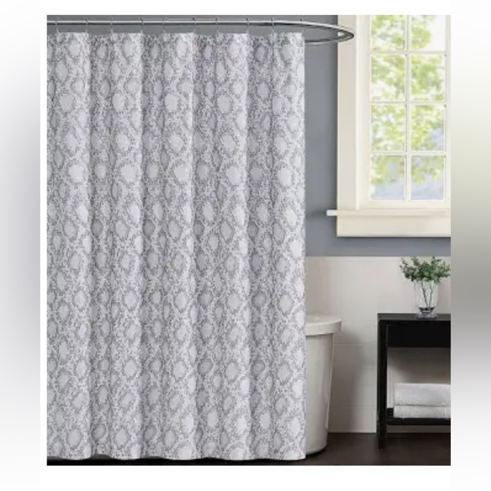 VINCE CAMUTO Orli Shower Curtain 72 In 72 In Gray plus shower rings & peva liner